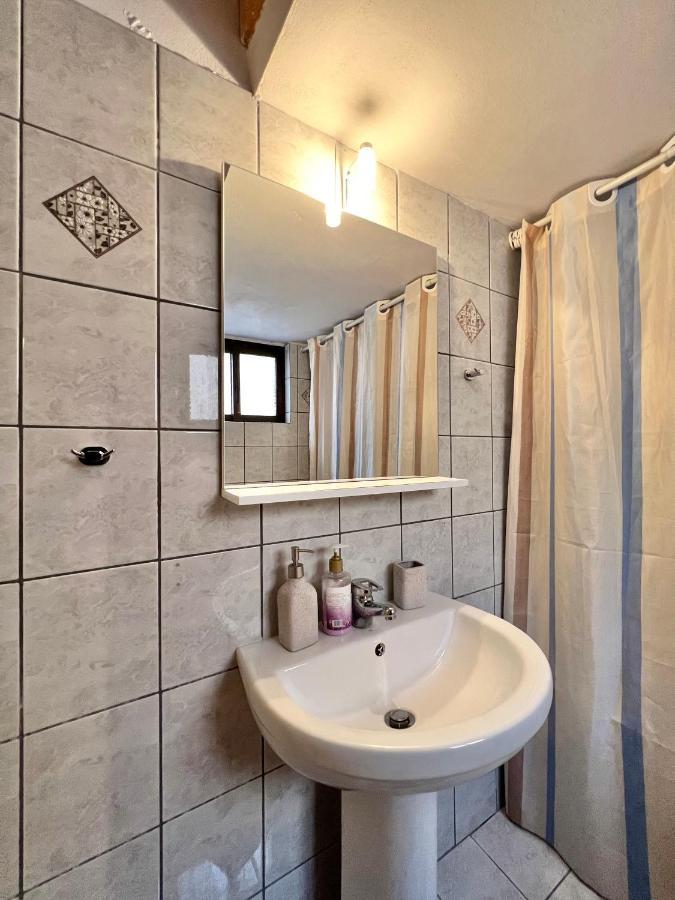 Village Apartment Marathias  Ngoại thất bức ảnh